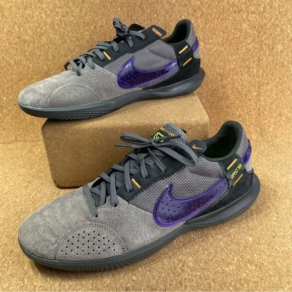 Nike Shoes Nike Streetgato Cave Stone Grey Purple Indoor - Main Image